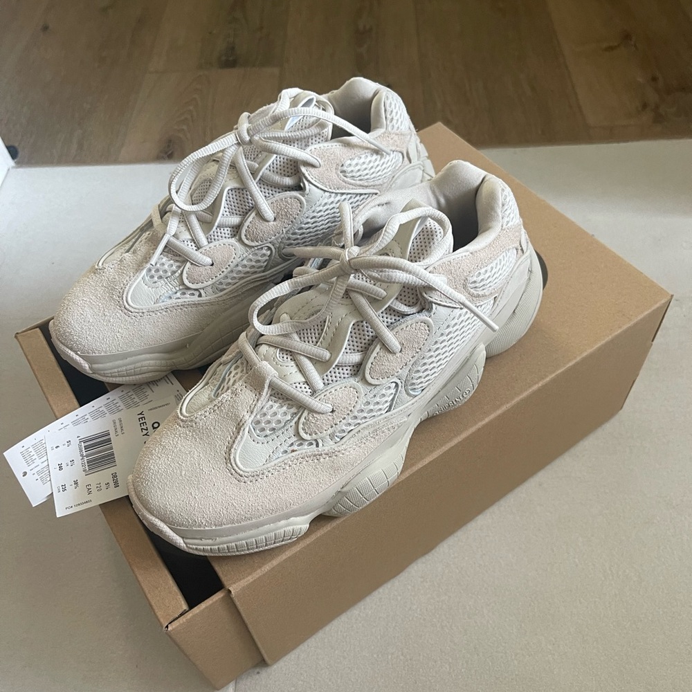 Yeezy 500 Blush